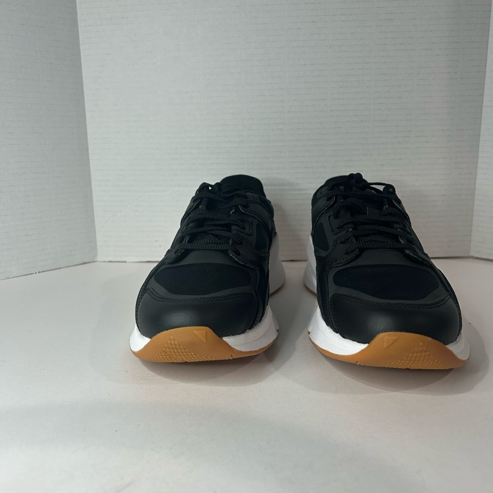 UA Forge 96 Leather Reissue, Size 10/11 and Color Black/White (3027719-004). - Picture 4 of 9